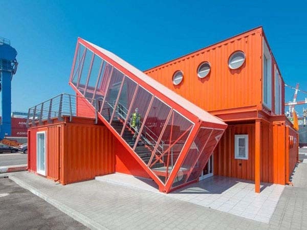 mau-nha-container-2-tang-dep-re-tphcm