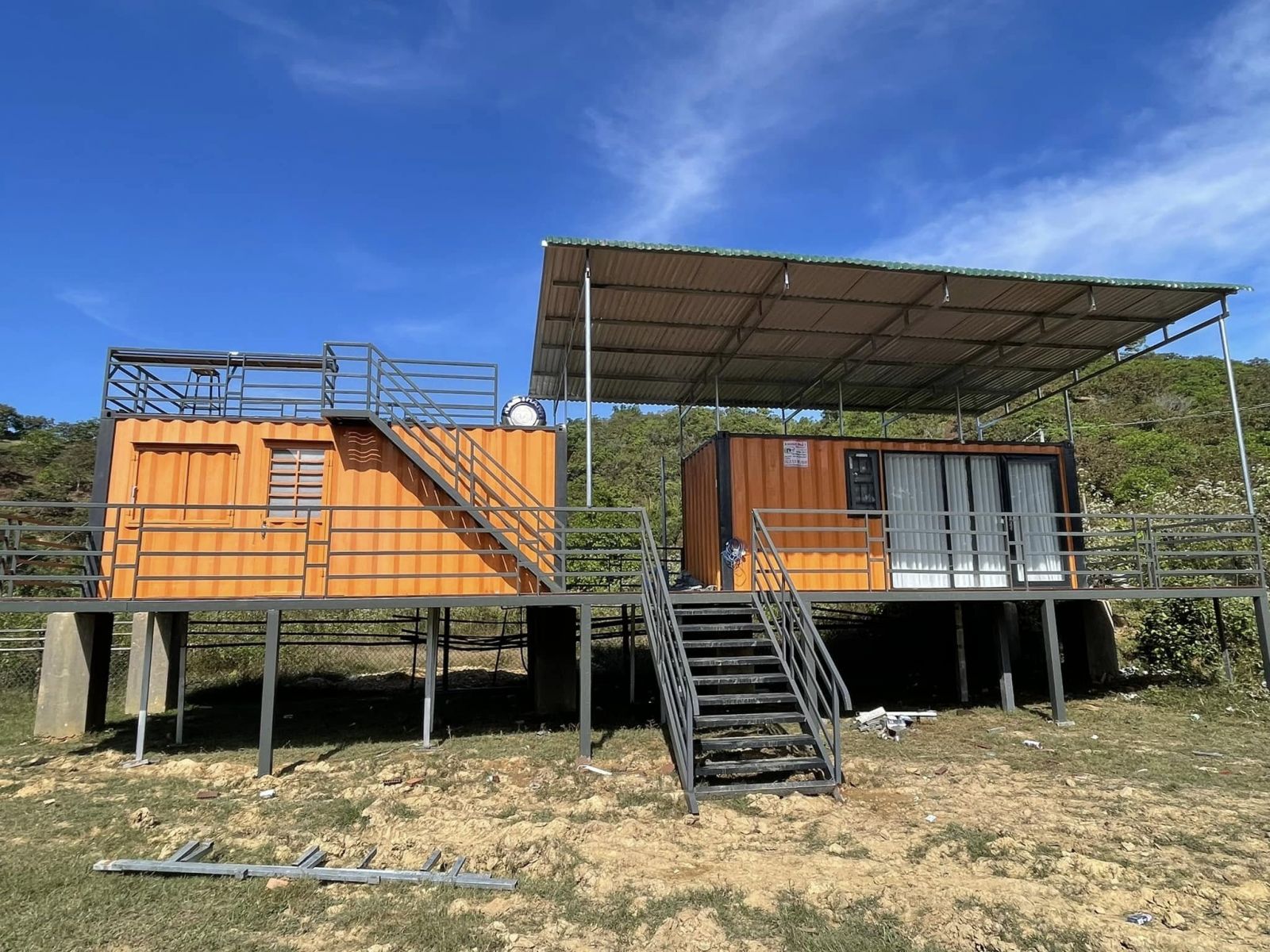 thiết kế container làm quán café